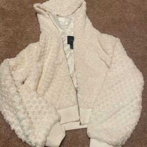 Forever 21 Textured Cream Cropped Jacket
